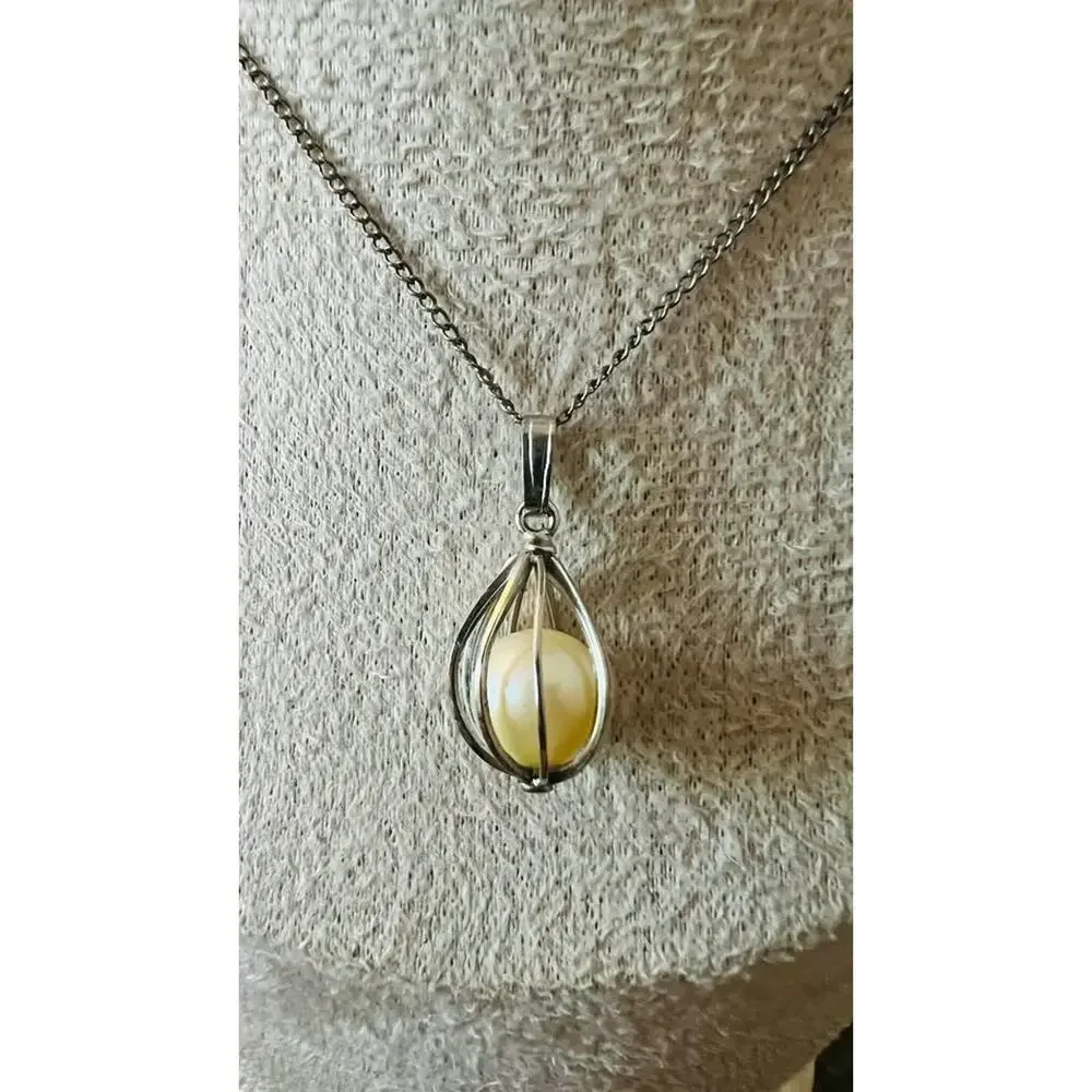 N/A elegant silver